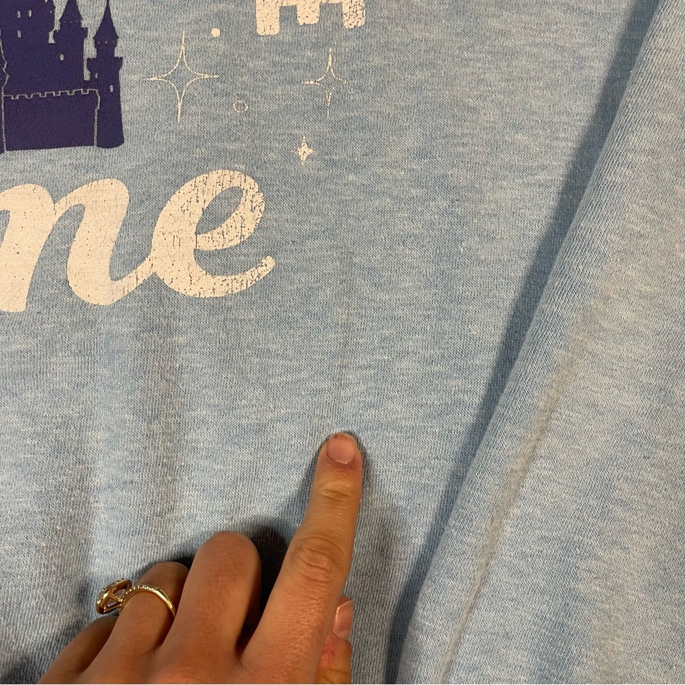Disneyland Feels Good to be Home Crewneck Sweatshirt Baby Blue Size Medium - Picture 3 of 9